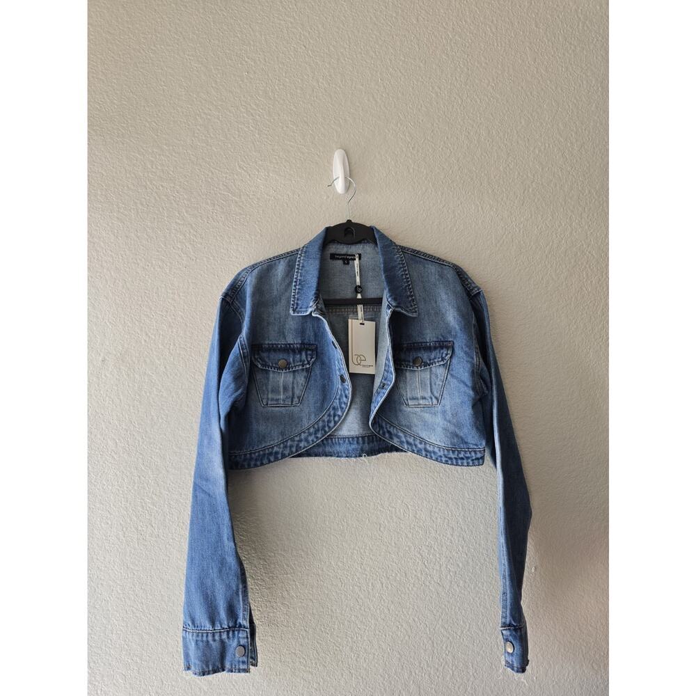 NWT Beyond Egreis Women's Cropped Denim Jacket Blue S Collared Button Pocket